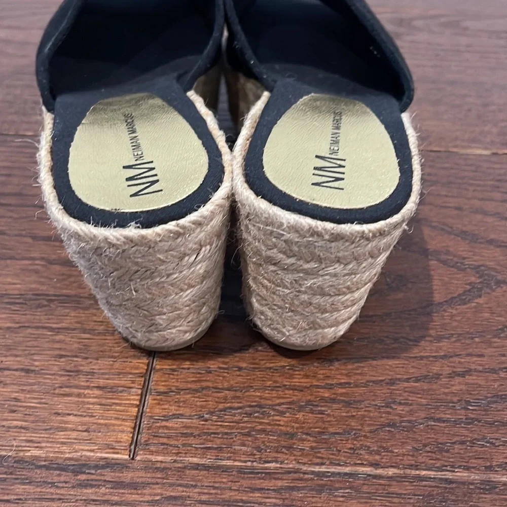 NEIMAN Marcus Black Suede Wedges Size 39 / 9